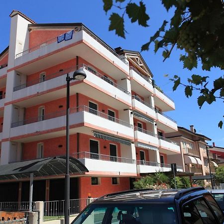 Maestrale Canova Apartments Caorle Zewnętrze zdjęcie