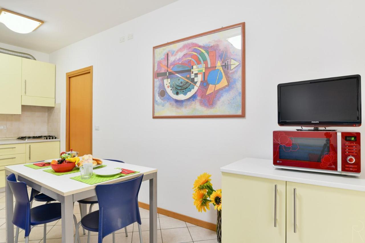Maestrale Canova Apartments Caorle Zewnętrze zdjęcie